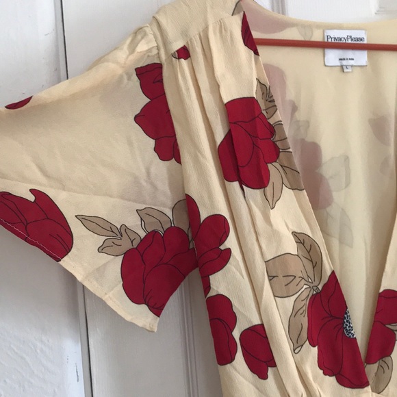 Privacy Please Floral Wrap Dress - Picture 2 of 9